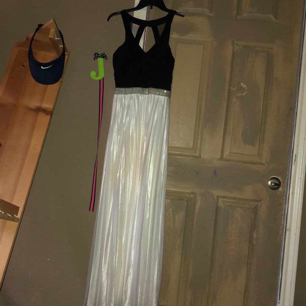 Elegant dress